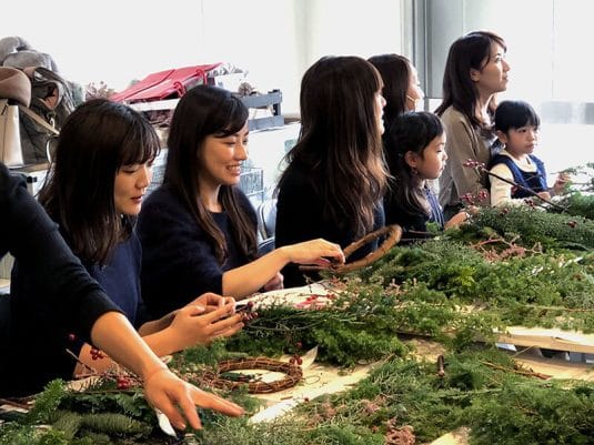 東京で人気のハンドメイド教室|クリスマスリース作りイベントレポ
