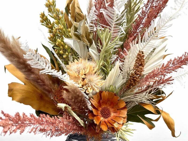 【ワークショップ】秋色のドライフラワースワッグ オンライン&港区西麻布で開催/2021